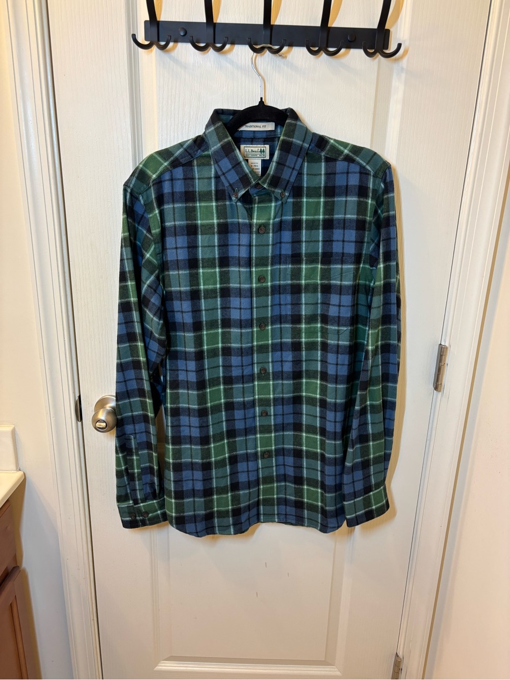 L.L.Bean Men's S Traditional Fit Flannel Shirt Blue Green Plaid 100% Cotton